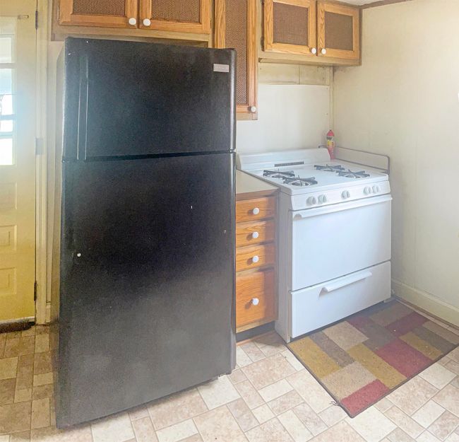 1057 Cone St, House other with 2 bedrooms, 1 bathrooms and null parking in Elkhart IN | Image 12