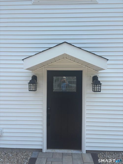 b-12B Wood Creek Rd, New Fairfield, CT, 06812-4116 | Card Image