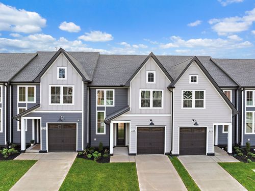224 Panther Dr, Murfreesboro, TN, 37127-9802 | Card Image