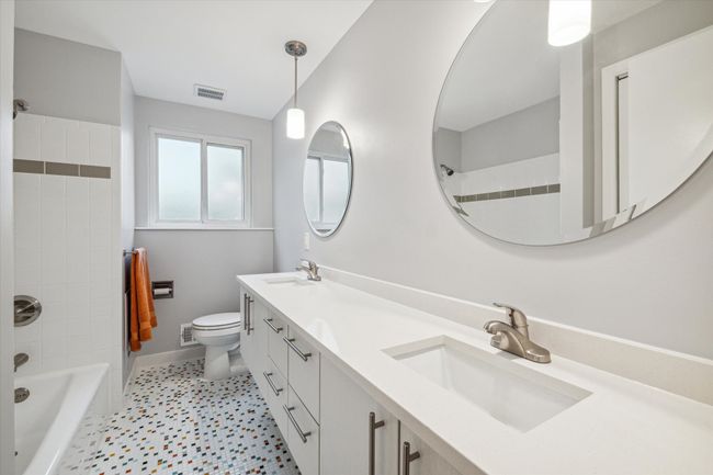 202 Broadacre Ave, House other with 3 bedrooms, 2 bathrooms and null parking in Clawson MI | Image 10