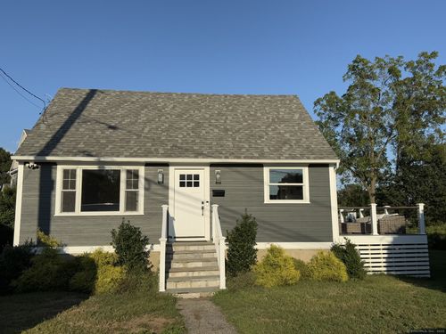 1 Sandy Way, Fairfield, CT, 06824-6508 | Card Image