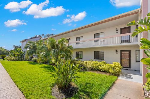 106-106 Lakeview Pl, OLDSMAR, FL, 34677-2217 | Card Image