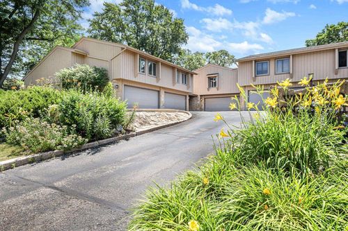 7305 Donna Drive, Middleton, WI, 53562 | Card Image