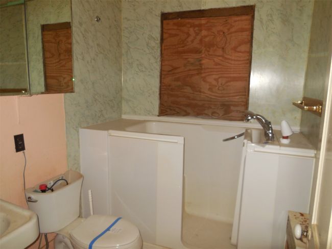 300 N Pecan St, House other with 5 bedrooms, 2 bathrooms and null parking in Ranger TX | Image 19