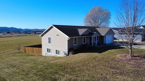 28414 Clary Lane, BUENA VISTA, WI, 53581 | Card Image