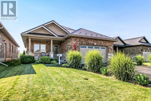 257 Donly Dr S, Simcoe, ON, N3Y0C8 | Card Image