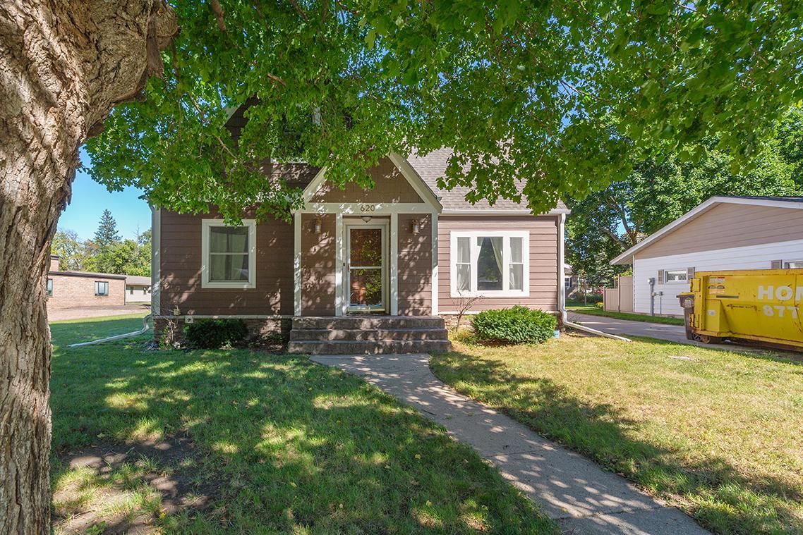 11th St, Mountain Lake, MN 56159
