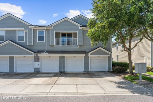 105-7067 Deer Lodge Cir, Jacksonville, FL, 32256-8510 | Card Image