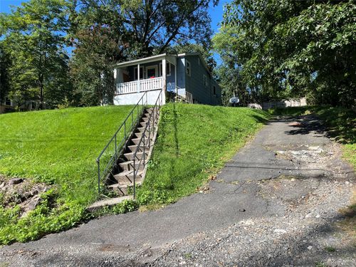 23 Dykes Park Road, Clarkstown, NY, 10954 | Card Image