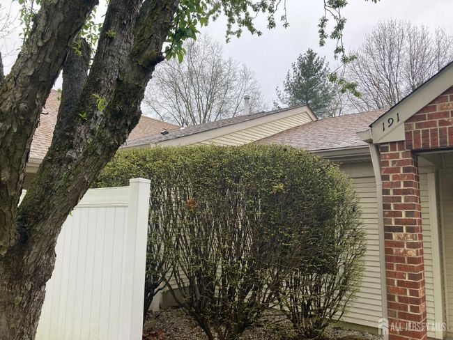 191 Wycoff Way W, Townhouse with 2 bedrooms, 2 bathrooms and null parking in East Brunswick NJ | Image 19
