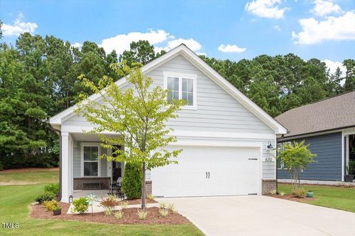 8212 White Star Dr, Fuquay-Varina, NC, 27526-3345 | Card Image