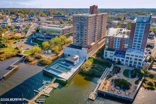 1n-28 Riverside Ave, Red Bank, NJ, 07701-1067 | Card Image