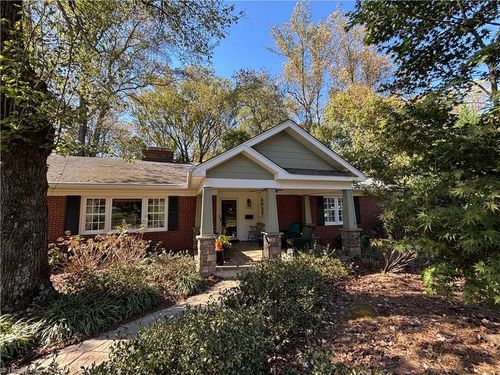 972 Kenleigh Cir, Winston Salem, NC, 27106-5623 | Card Image