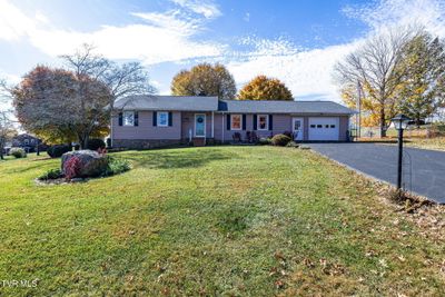 19373 Pleasant View Drive, House other with 3 bedrooms, 2 bathrooms and null parking in Abingdon VA | Image 1