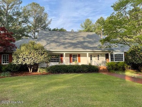 80 Wilson Rd, Pinehurst, NC, 28374-8648 | Card Image