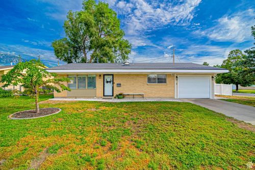 932 Tritoma Ave, Sandy, UT, 84094-4504 | Card Image