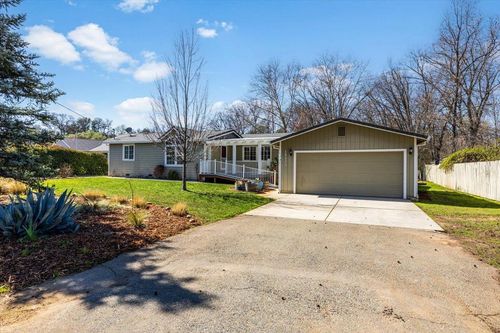10525 Devonshire Cir, Penn Valley, CA, 95946-9221 | Card Image