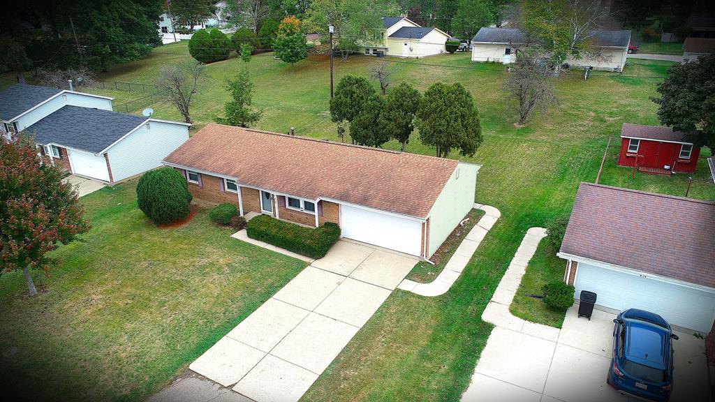Edgewood Rd, Mount Vernon, OH 43050