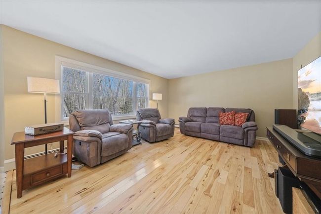 24 Sycamore Way, House other with 3 bedrooms, 3 bathrooms and 2 parking in Poughkeepsie NY | Image 11