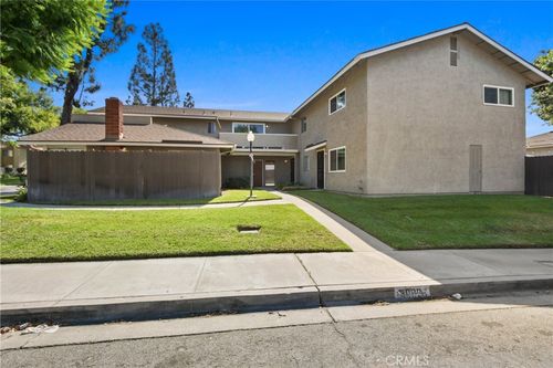 apt-4-3082 Shasta St, Pomona, CA, 91767-1660 | Card Image
