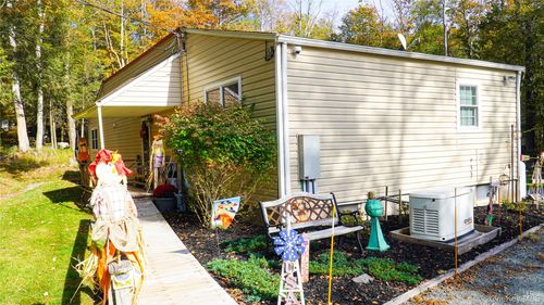 186 Schumway Rd, Neversink, NY, 12765-5238 | Card Image