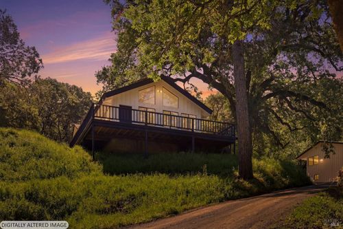 3700 Calistoga Rd, Santa Rosa, CA, 95404-7528 | Card Image