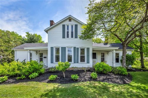 7435 Little Mountain Rd, Mentor, OH, 44060-6224 | Card Image