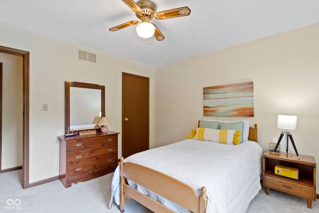 Large Bedroom 3. | Image 37