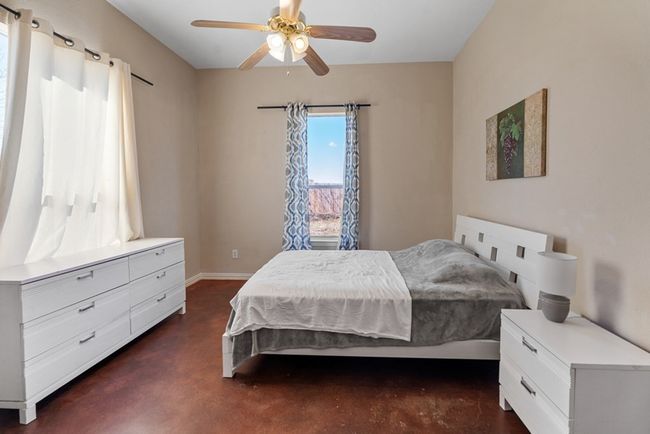 820 Alysa Ln, House other with 4 bedrooms, 5 bathrooms and null parking in Waxahachie TX | Image 23
