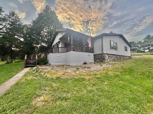 3105 Mount Pleasant Rd, Bedford, IN, 47421-8047 | Card Image