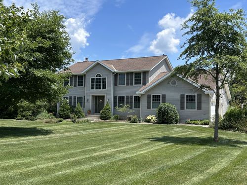 7941 Steitz Rd, Powell, OH, 43065-9476 | Card Image