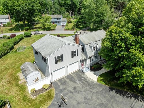 37 Newtown Rd, Acton, MA, 01720-3920 | Card Image