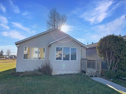 4821 51st Ave, High Prairie, AB, T0G1E0 | Card Image