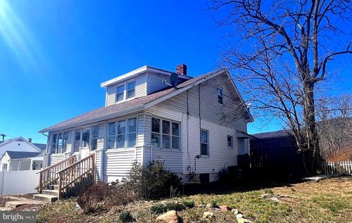 180 B St, KEYSER, WV, 26726-2608 | Card Image