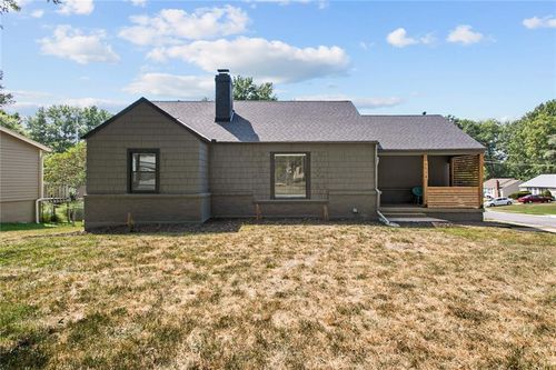 6524 Santa Fe Dr, Overland Park, KS, 66202-3923 | Card Image