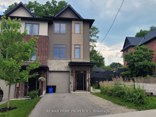 upper-88 Clapperton St, Barrie, ON, L4M3G2 | Card Image