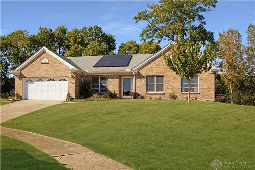 107 Trace Ct, Moraine, OH, 45439-7987 | Card Image