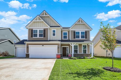 587 Bluestem Ln, New Whiteland, IN, 46184-8010 | Card Image