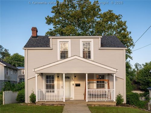 204 Shepherd Ave, South Charleston, WV, 25303-1636 | Card Image