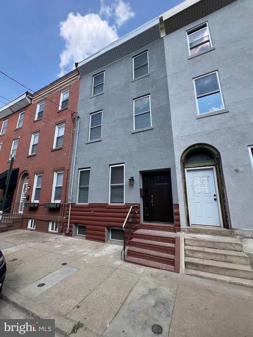 1323 S 15th St, PHILADELPHIA, PA, 19146-4801 | Card Image