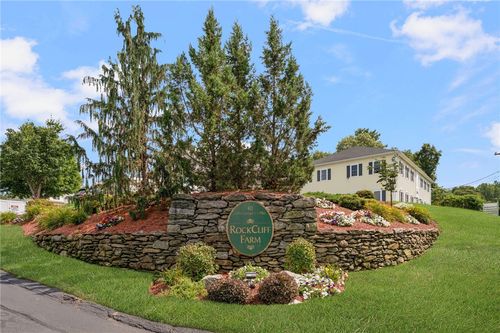 unit-102-40 Old Louisquisset Pike, North Smithfield, RI, 02896-8234 | Card Image