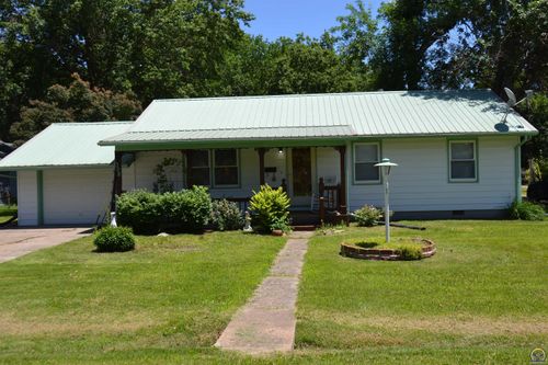 308 S 2nd St, Osage City, KS, 66523-1420 | Card Image