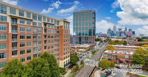 a1d-125 W Tremont Ave, Charlotte, NC, 28203-4941 | Card Image