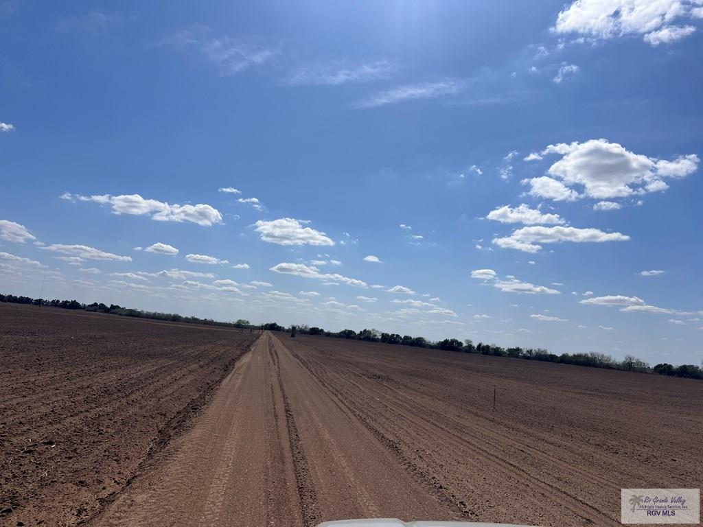 Land in La Feria 4
