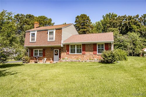 25014 James Ave, North Dinwiddie, VA, 23803-8656 | Card Image