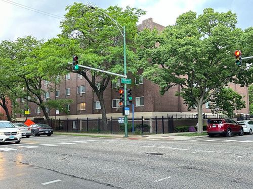 420-1040 W Hollywood Ave, Chicago, IL, 60660-4521 | Card Image