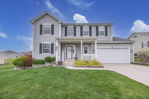 9423 S 33rd Street, Franklin, WI, 53132 | Card Image