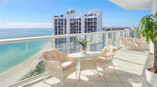 apt-2722-16445 Collins Ave, Sunny Isles Beach, FL, 33160-4557 | Card Image