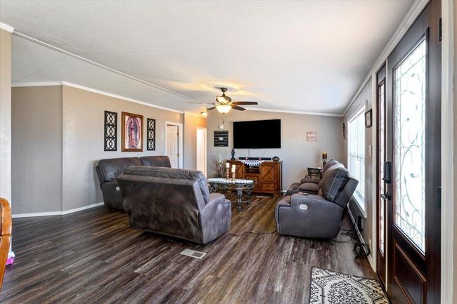 408 2 Nd St, House other with 4 bedrooms, 2 bathrooms and null parking in Plains TX | Image 5