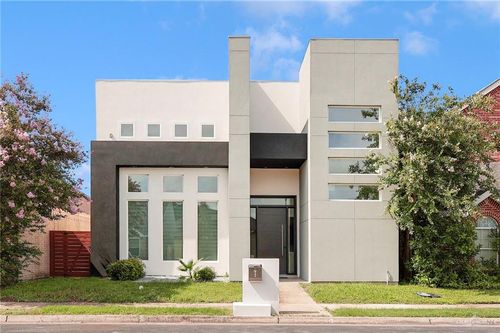 417 Redbud Ave, Mcallen, TX, 78504-2543 | Card Image